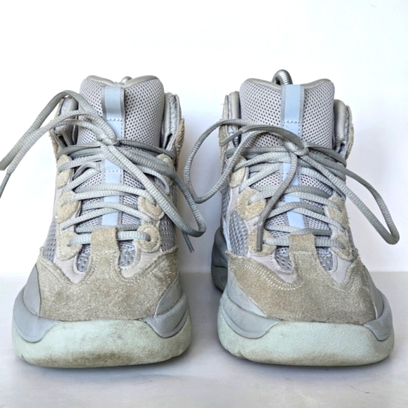 Yeezy Season 7 Desert Boot Taupe  US 5.5 - Picture 2 of 8